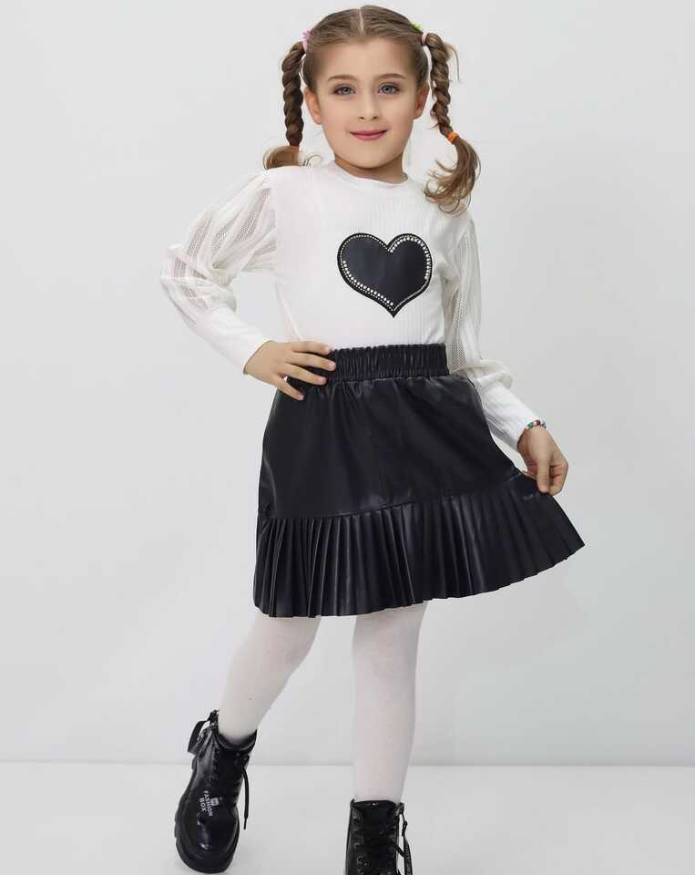 Kalp Nakıslı Derı Eteklı Takım